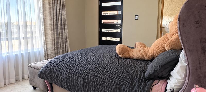 5 Bedroom Property for Sale in Middelburg Eastern Cape